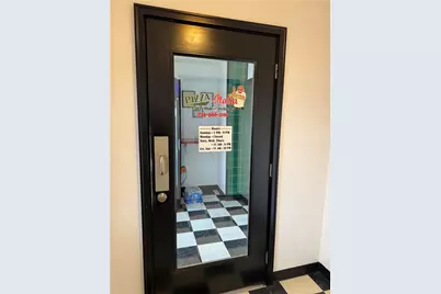 202 S. Market Street, Carmichaels-Cumberland, PA 15320 - Photo 8