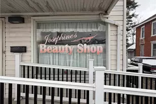 202 S Market St, Carmichaels-Cumberland, PA 15320 - Photo 4