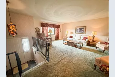 300 N Duffy Rd, Twp of But NW, PA 16001 - Photo 10