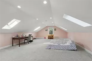 964 Thorn Run Rd, Coraopolis, PA 15108 - Photo 32