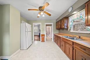 1341 Scrubgrass Rd, Scott Township, PA 15106 - Photo 8