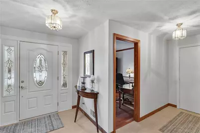 2501 Sarah Ct, Murrysville, PA 15668 - Photo 8