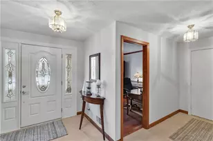 2501 Sarah Ct, Murrysville, PA 15668 - Photo 8