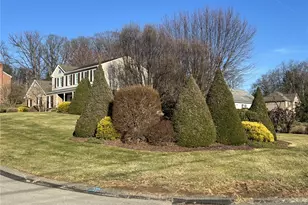 2501 Sarah Ct, Murrysville, PA 15668 - Photo 4