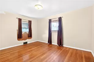 221 Park Ave, Pittsburgh, PA 15229 - Photo 12