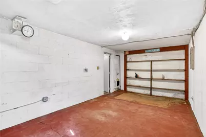 221 Park Ave, Pittsburgh, PA 15229 - Photo 34