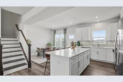 470 Nolan Circle, Cranberry Township, PA 16066 - Photo 6