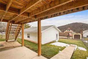 365 Sugar St, Hooversville Boro, PA 15936 - Photo 8