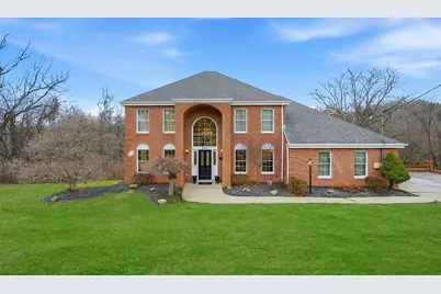 361 Kane Blvd, Scott Township, PA 15243 - Photo 2