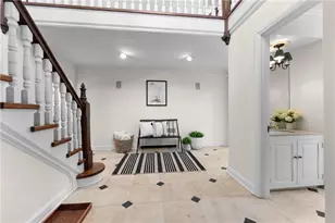 78 Hoodridge Dr, Pittsburgh, PA 15228 - Photo 4