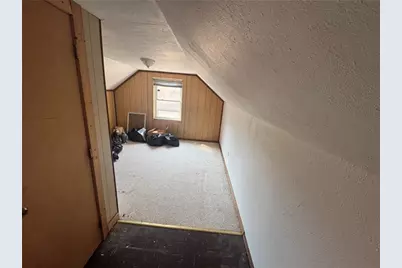 626 Ridgemont Dr, Pittsburgh, PA 15220 - Photo 16