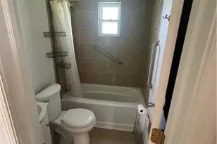 626 Ridgemont Dr, Pittsburgh, PA 15220 - Photo 8