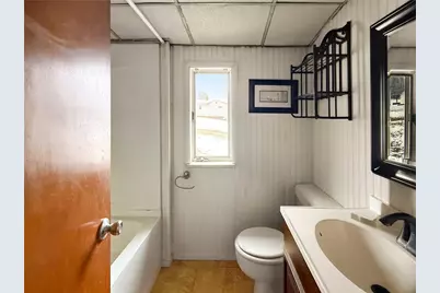 1513 Sycamore Ln, Mount Pleasant Township, PA 15666 - Photo 8