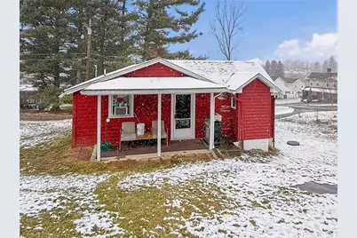 1513 Sycamore Ln, Mount Pleasant Township, PA 15666 - Photo 1