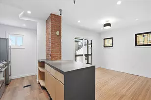 1402 Dickson St, Pittsburgh, PA 15212 - Photo 10