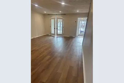 1210 Sheffield St, Pittsburgh, PA 15233 - Photo 8