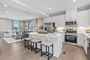 1135 Olivia Dr, Oakdale, PA 15071 - Photo 6