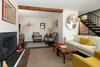 503 Kingsberry Ct, Ross Twp, PA 15237 - Photo 6