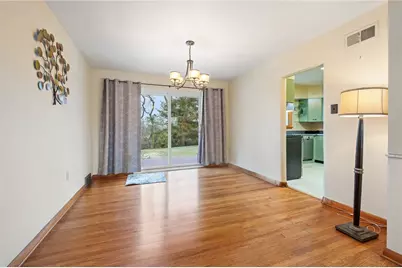 217 Pinecrest Dr, Pittsburgh, PA 15237 - Photo 8