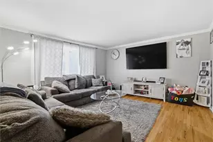 1337 Centerman Ave, Bethel Park, PA 15102 - Photo 4