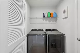 517 Blake Dr, Jackson Township, PA 16063 - Photo 20