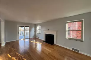 772 Scott Rd, Pittsburgh, PA 15228 - Photo 2