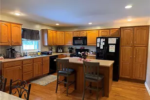 250 Kennedy Ave, East Vandergrift, PA 15642 - Photo 4