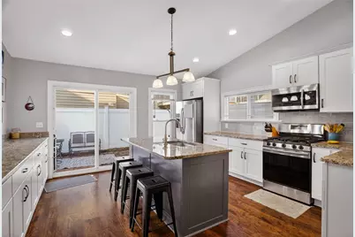 1815 Sidney St, Pittsburgh, PA 15203 - Photo 10