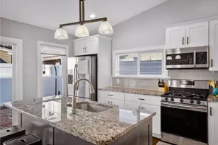 1815 Sidney St, Pittsburgh, PA 15203 - Photo 12