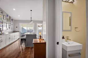 1815 Sidney St, Pittsburgh, PA 15203 - Photo 14