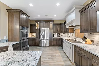 719 Mission Hills Dr, Cecil, PA 15317 - Photo 16