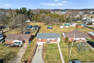 3081 Ben Davis Ave, Lower Burrell, PA 15068 - Photo 2