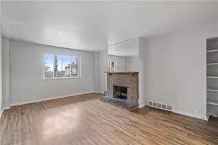 200 Moye Pl, Pittsburgh, PA 15210 - Photo 4