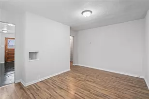 200 Moye Pl, Pittsburgh, PA 15210 - Photo 8