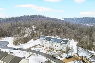 431 Linda Ln, Chartiers, PA 15342 - Photo 4