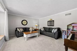 3949 Laurel Oak Cir, Murrysville, PA 15668 - Photo 32