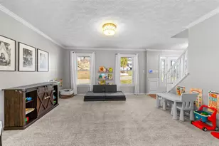 3949 Laurel Oak Cir, Murrysville, PA 15668 - Photo 16