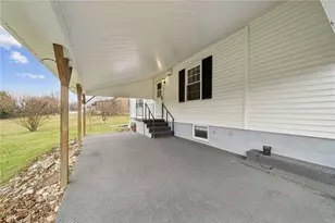 34 Hemlock Dr, Latrobe, PA 15650 - Photo 26