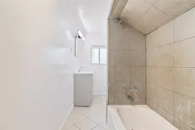 1946 Arlington Ave, Pittsburgh, PA 15210 - Photo 14