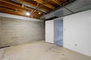 1233 Meadowbrook Dr, North Strabane, PA 15317 - Photo 22