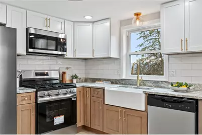 703 Parkview, Mount Pleasant Township, PA 15666 - Photo 10