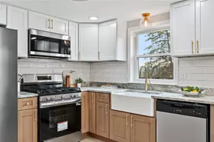 703 Parkview, Mount Pleasant Township, PA 15666 - Photo 10