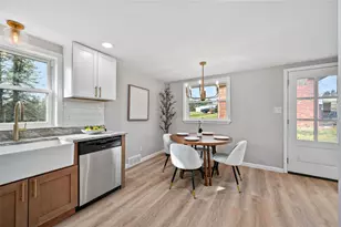 703 Parkview, Mount Pleasant Township, PA 15666 - Photo 6