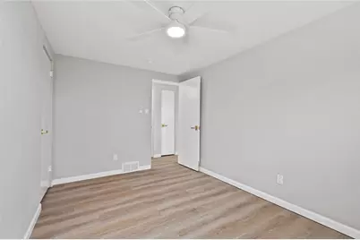 703 Parkview, Mount Pleasant Township, PA 15666 - Photo 16