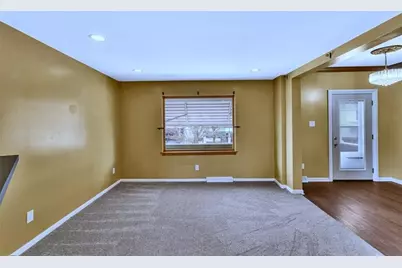 510 Franklin Ave, Vandergrift, PA 15690 - Photo 8