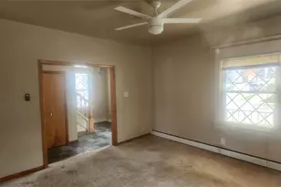 500 Wayne Ave, Ellwood City, PA 16117 - Photo 8