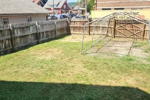 500 Wayne Ave, Ellwood City, PA 16117 - Photo 4