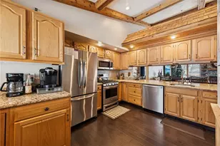 5228 Summit View Ct, Hidden Valley, PA 15502 - Photo 8