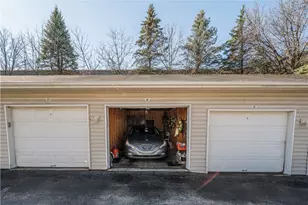 1201 Lenox Dr, Bethel Park, PA 15102 - Photo 30