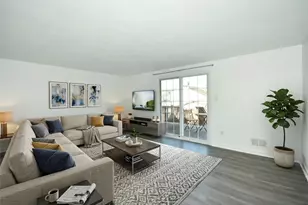 518 Magazine St, Scott Township, PA 15106 - Photo 4